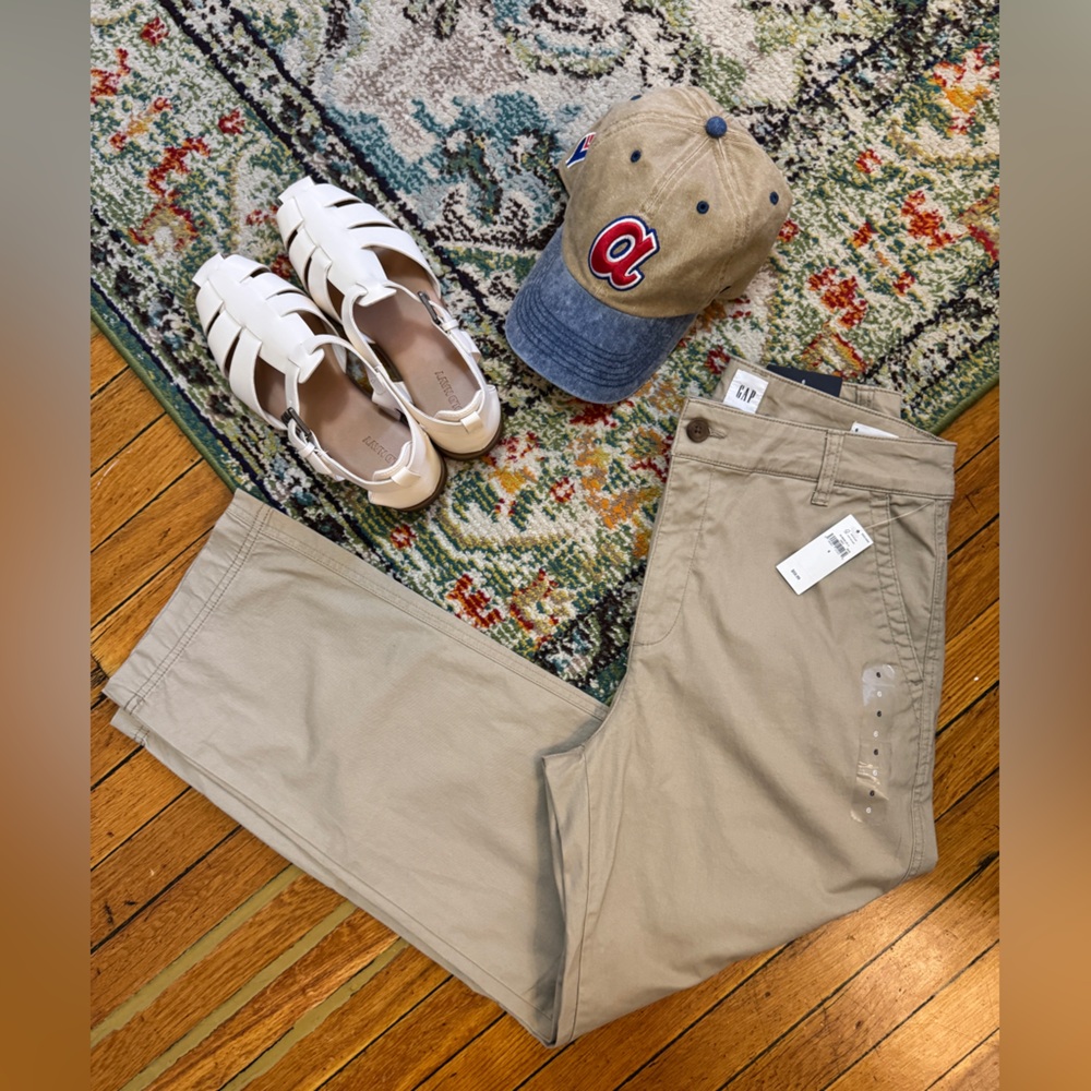 GAP High Waist Khaki Chinos NWT